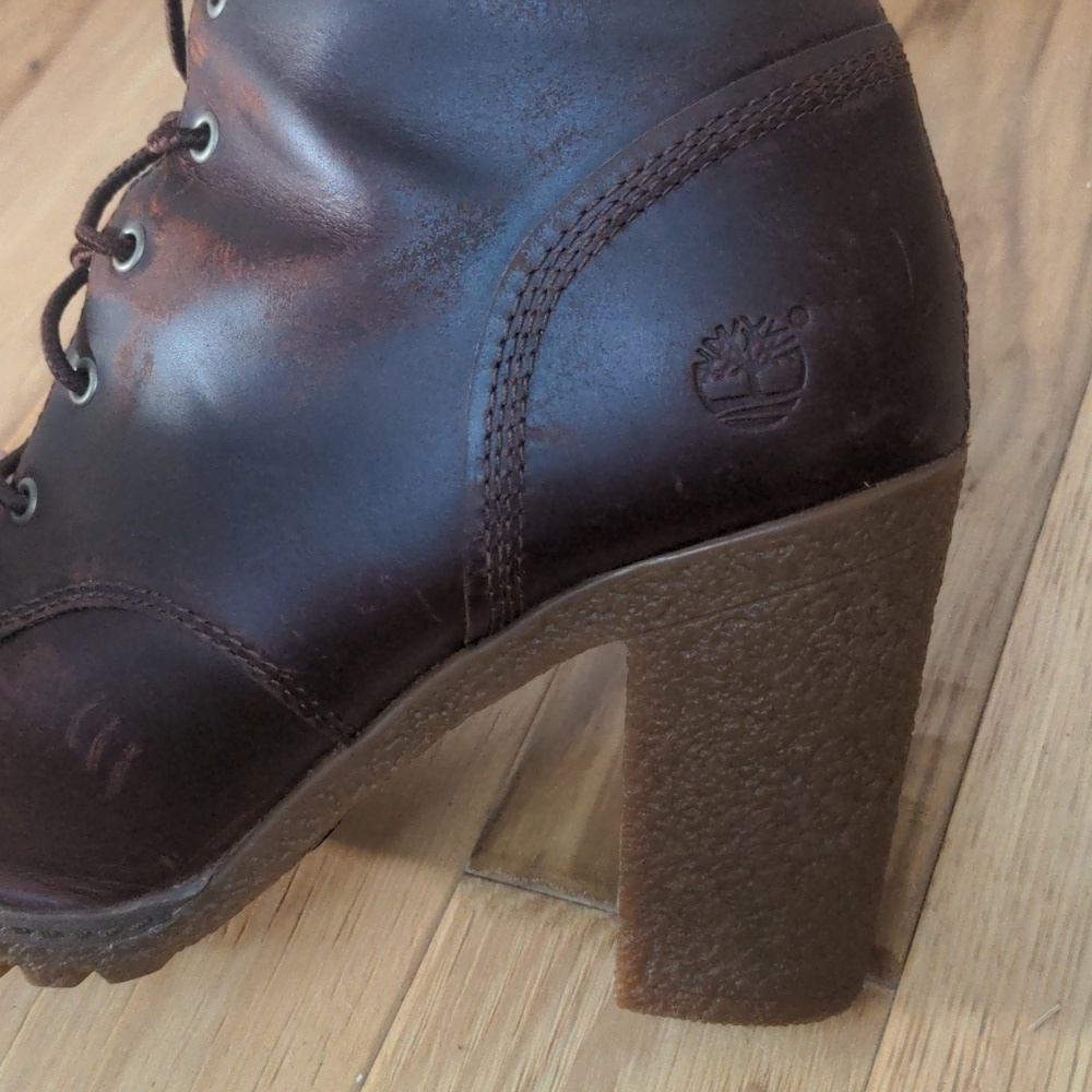 Timberland Burgandy Glancy Lace-up Leather Factory Distressed Boots 7.5 - Picture 9 of 11